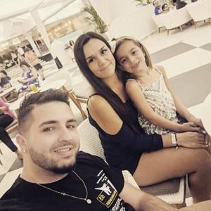 Meet your Posher, Adam